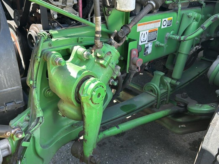 2023-peterbilt-579-image-34