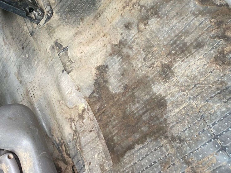 2017-chevrolet-express-3500-image-29