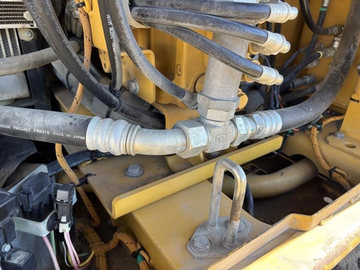 2013-caterpillar-308e-cr-image-51