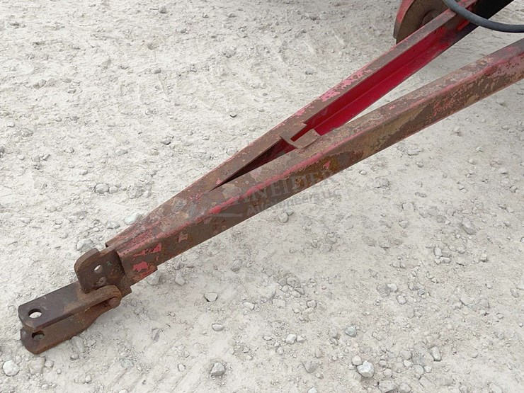 massey-ferguson-4-image-9