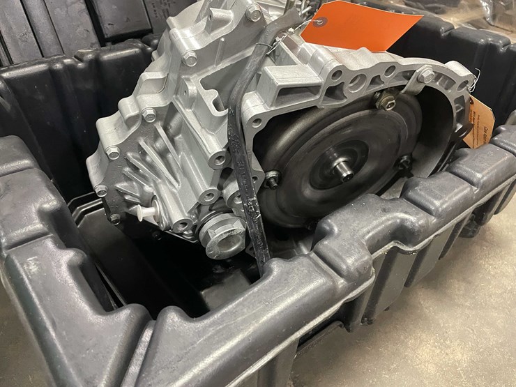 #8622-•-mazda-crate-transmission-(f)-image-12