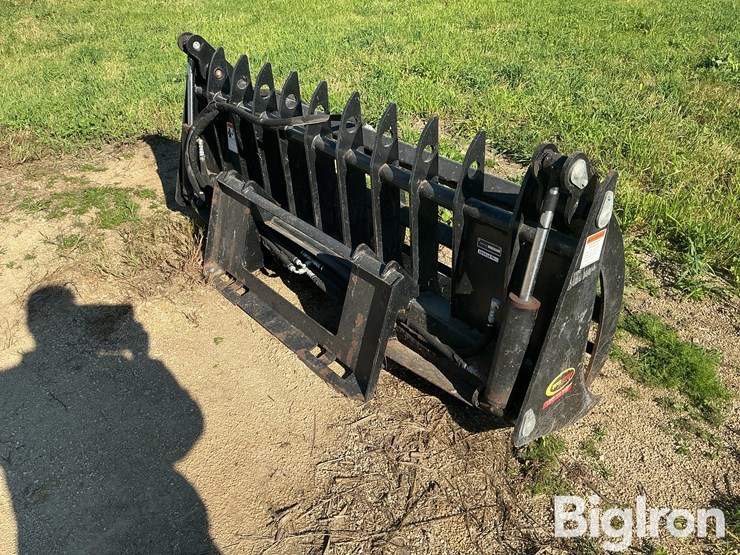 attachments-direct-/-quick-attach-84”-skid-steer-root-grapple-image-5