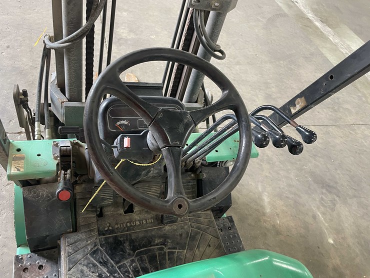 mitsubishi-fgc30k-image-40