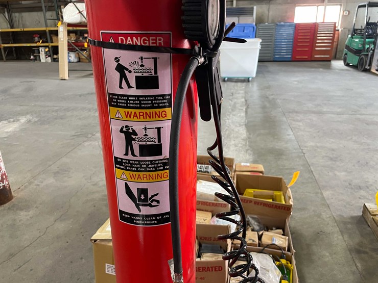 #8524-•-tire-changer-(e)-image-37