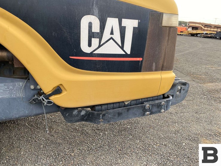 1995-caterpillar-ch35-image-37