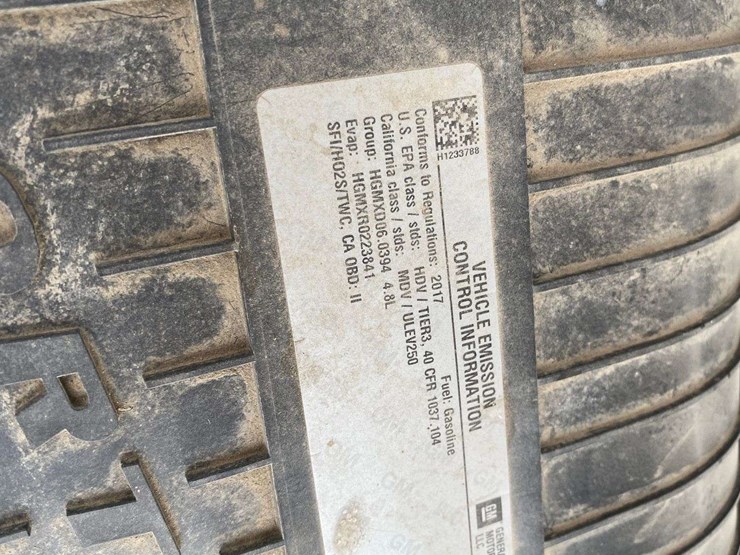 2017-chevrolet-express-3500-image-39