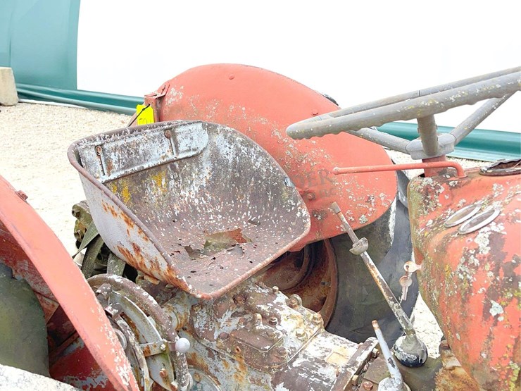 ferguson-to35-image-16