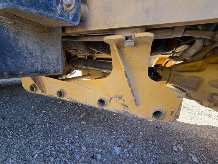 caterpillar-415f2-il-image-55