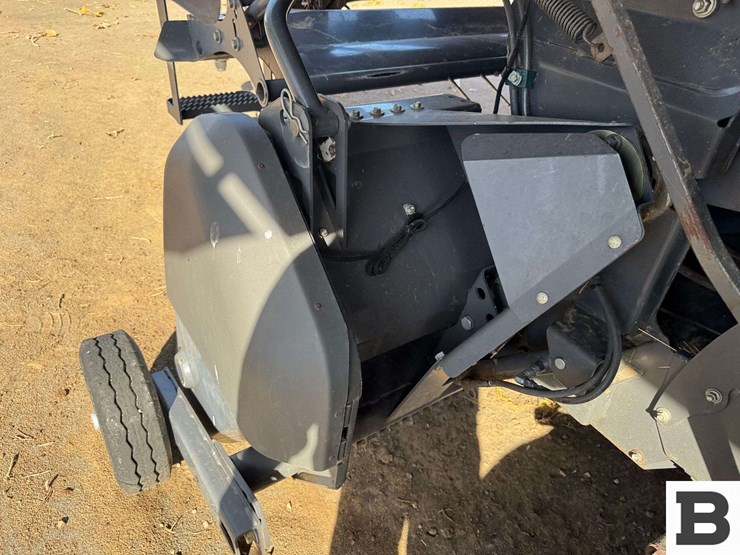 2012-massey-ferguson-2190-image-27