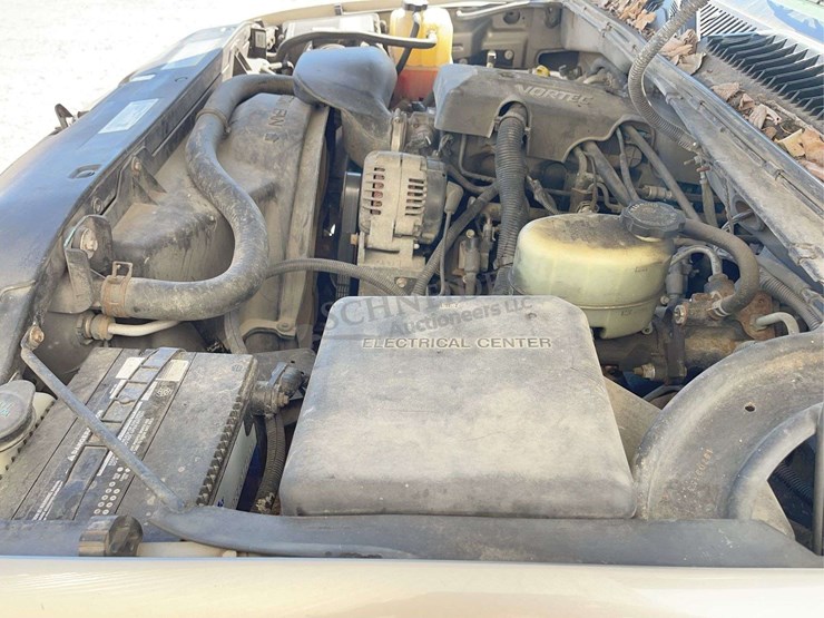 2000-chevrolet-2500-image-33