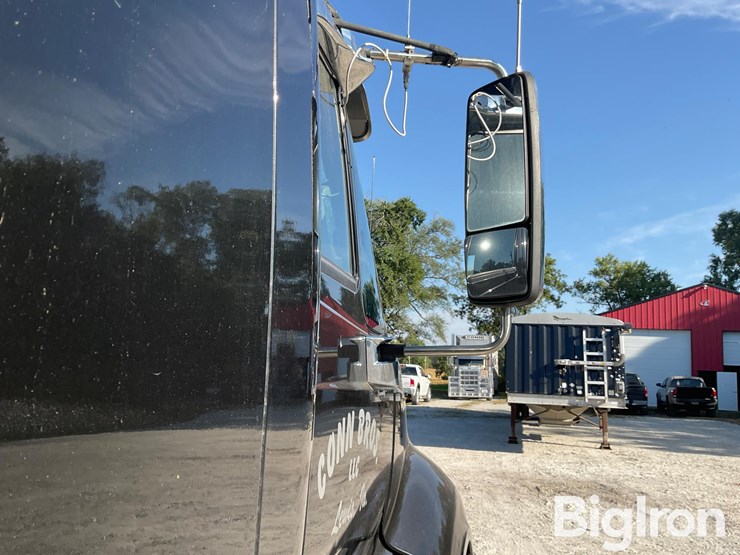 2015-international-prostar-image-11