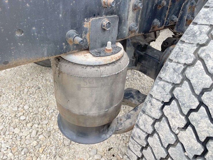 2007-international-durastar-4400-image-31