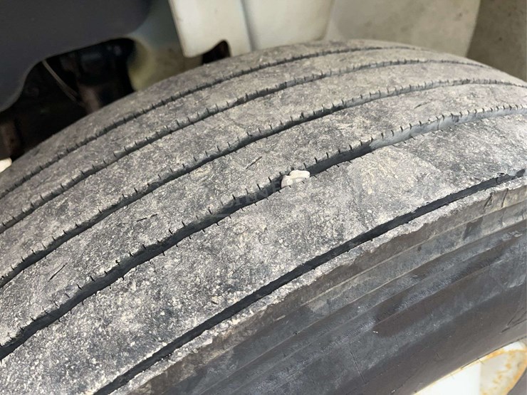 2003-international-durastar-4400-image-69