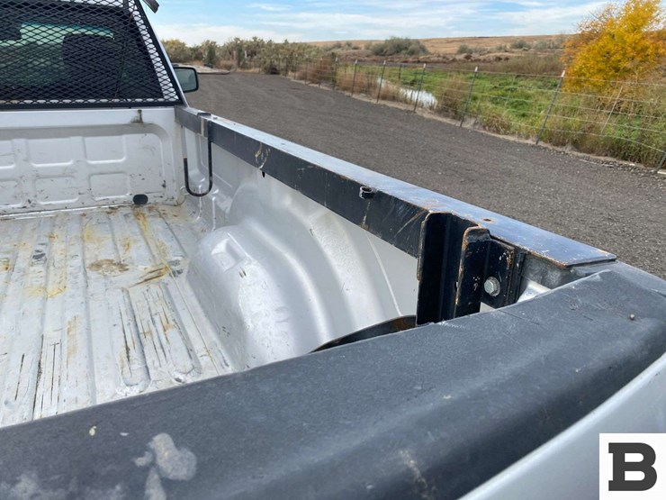 2018-ram-1500-pickup-image-18