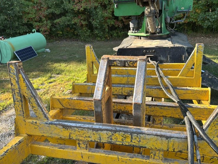 #1851-•-2022-csi-4400-bucksaw-image-6