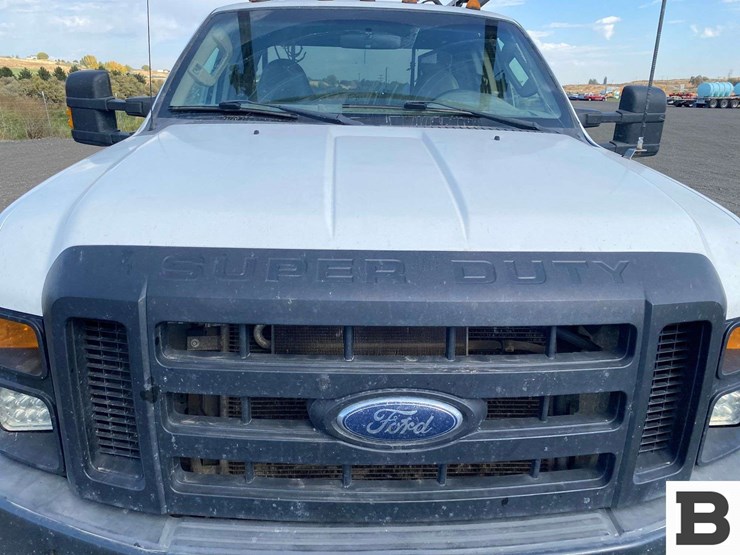2008-ford-f350-image-9