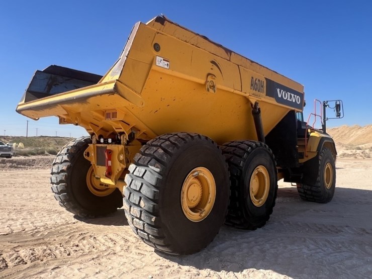 2020-volvo-a60h-image-5