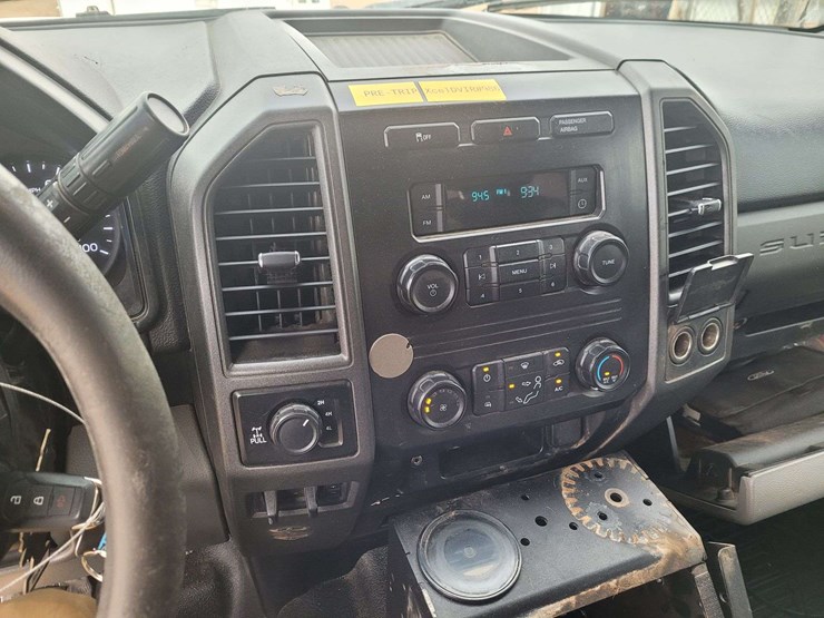 2017-ford-f350-image-11