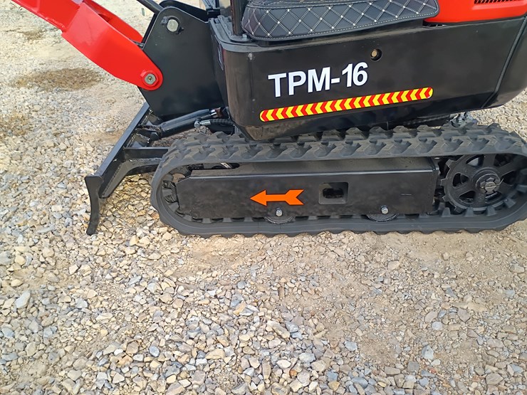 #l57-002-•-2025-tpm-16-mini-excavator-(gasoline)-image-10