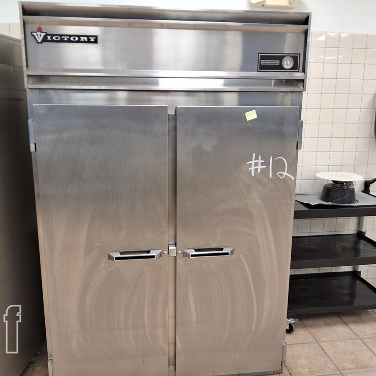 VICTORY REFRIGERATOR COMMERCIAL