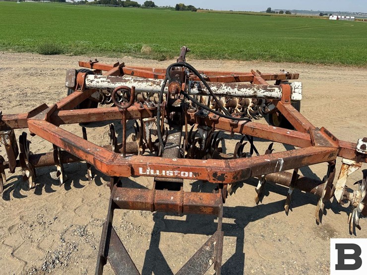 lilliston-roller-harrow-image-11