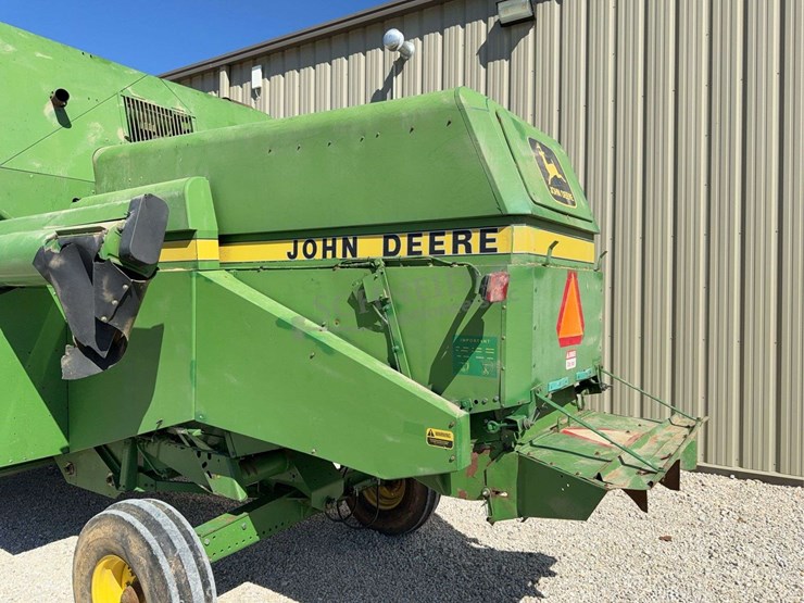 john-deere-4425-image-74