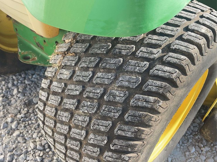 john-deere-lt190-image-14