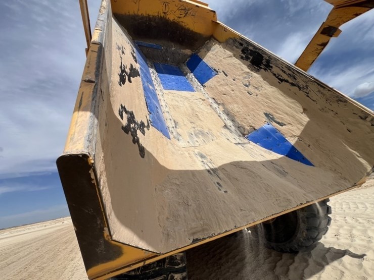 2021-volvo-a60h-image-41