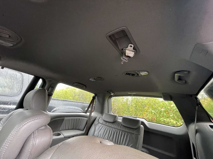 2009-honda-odyssey-image-54