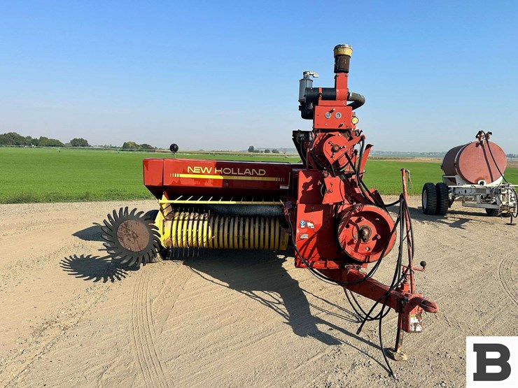 new-holland-515-image-8