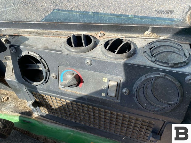 john-deere-1445-image-37