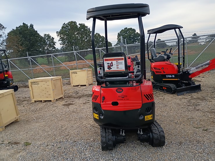 #l57-008-•-2025-tpm-16-mini-excavator-(gasoline)-image-3