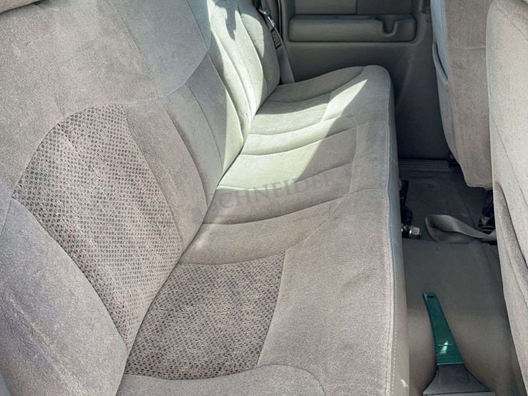 2000-chevrolet-2500-image-55