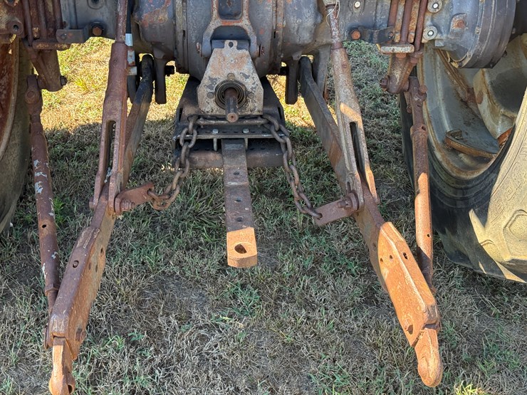 massey-ferguson-399-image-5