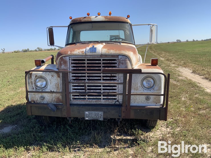 1969-international-loadstar-image-2