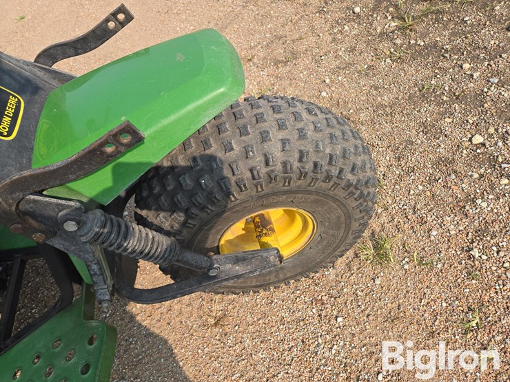 john-deere-amt-600-5-wheel-utv-image-19
