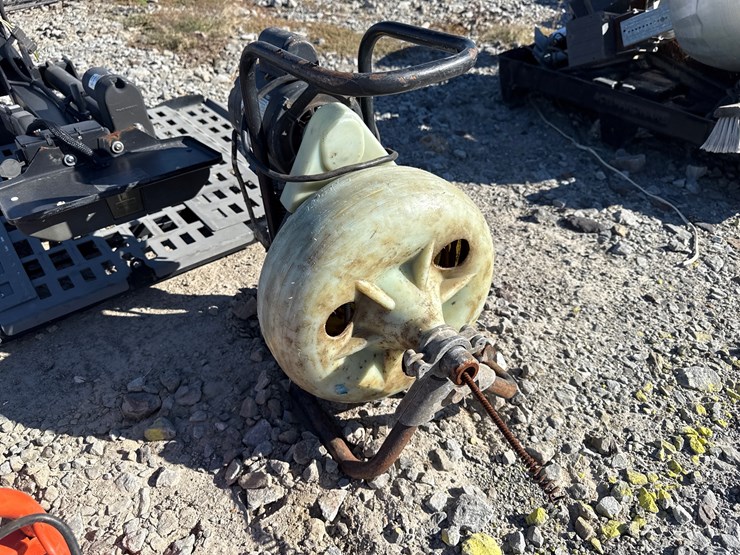 #28201-•-lot-of-(2)-roto-rooters-&-wheel-chair-lift-image-12