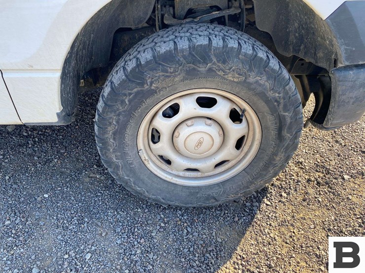 2011-ford-f150-image-25