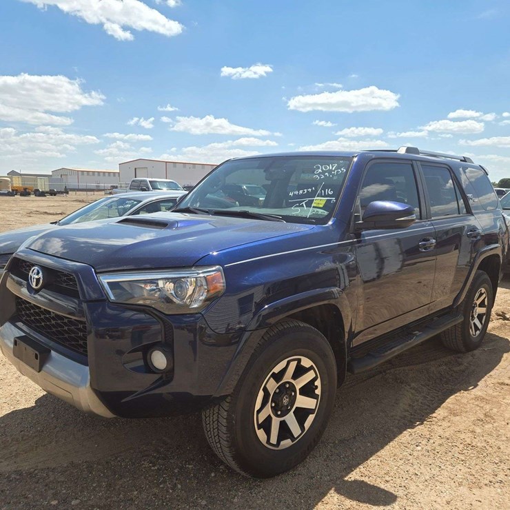 2017 TOYOTA 4 RUNNER