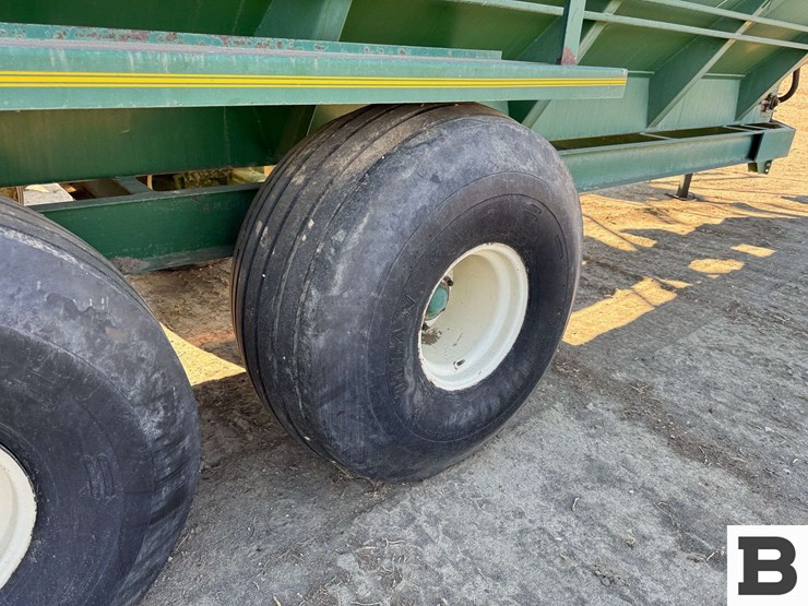 g&r-ag-products-compost-spreader-image-32