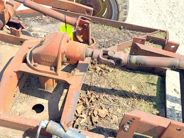 bush-hog-305-image-14