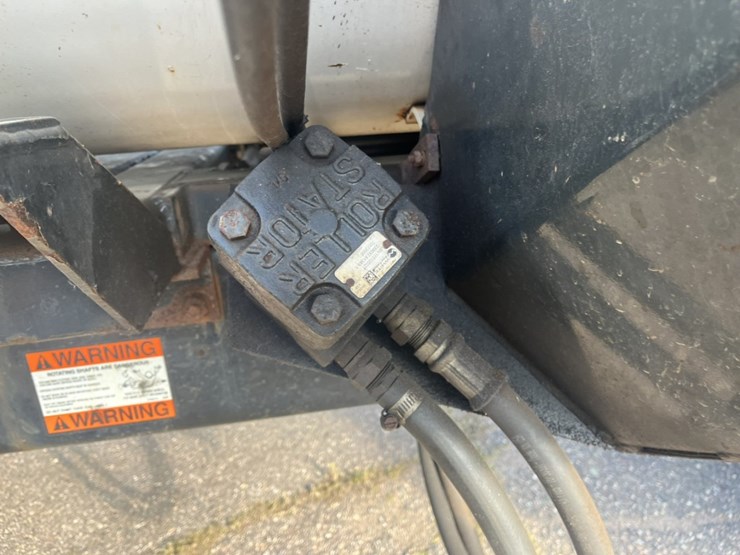 2011-international-7600-image-42