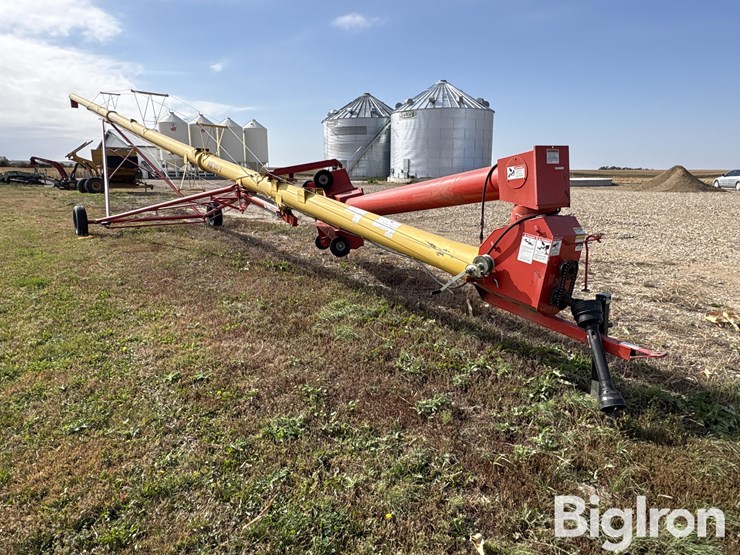 westfield-mk100-71-swing-hopper-grain-auger-image-3