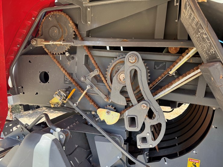 2022-massey-ferguson-2270xd-image-17