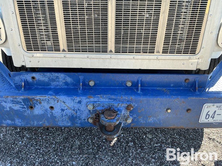 2001-peterbilt-378-image-17