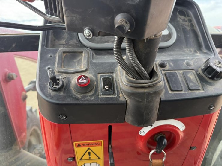 2009-massey-ferguson-3625-image-63