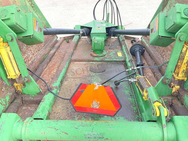 john-deere-1518-image-17