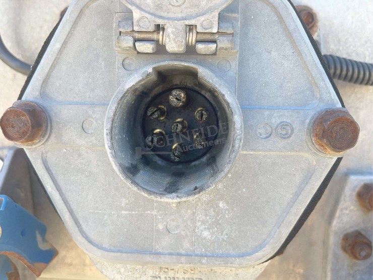 1999-strick-trailer-image-47