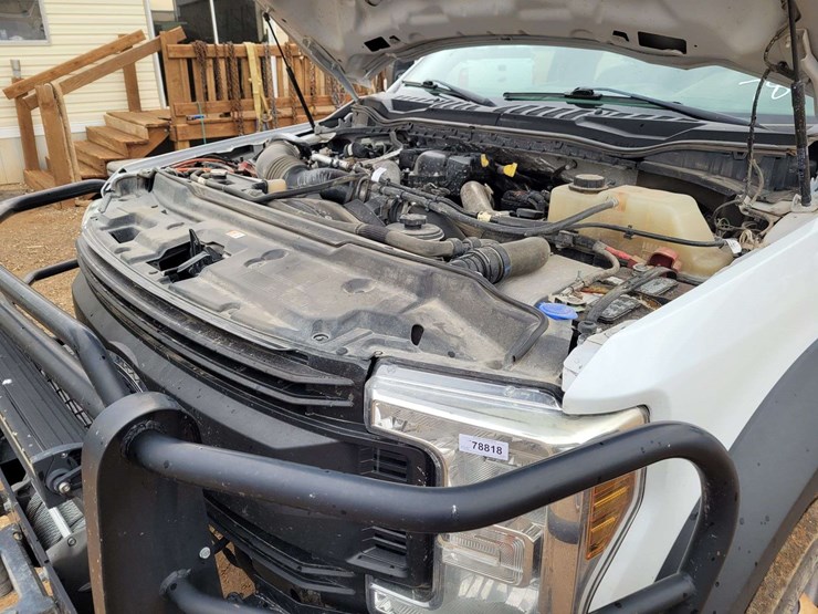 2019-ford-f550-image-16