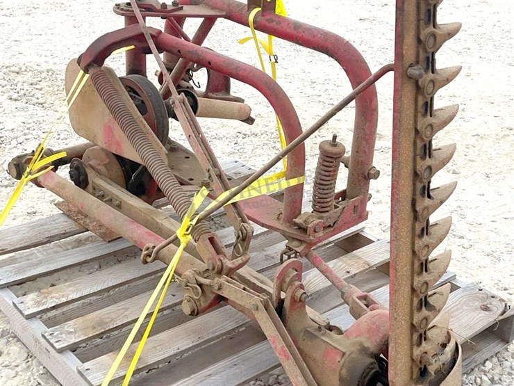 massey-ferguson-7-image-4